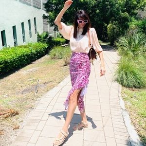 Meet your Posher, Rinat